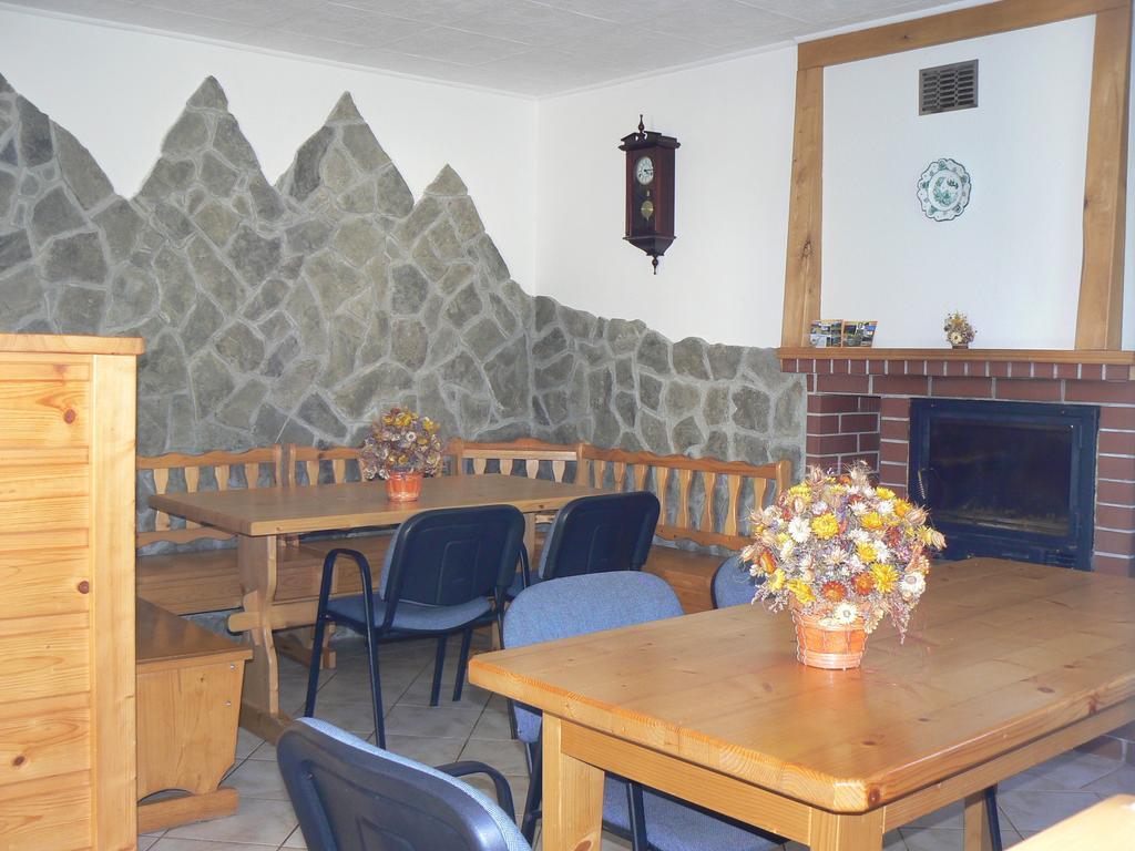 Guest House Pieninka Lesnica Exterior foto